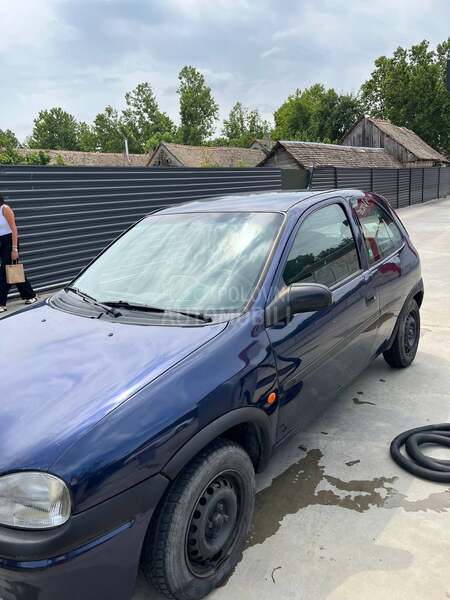 Opel Corsa B 