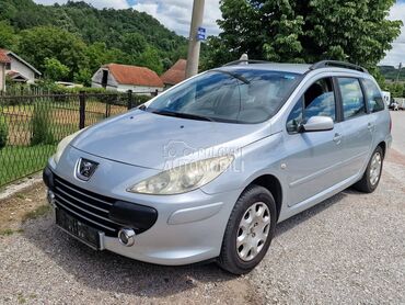 far hauba krilo branik za Peugeot 307 od 2005. do 2007. god.