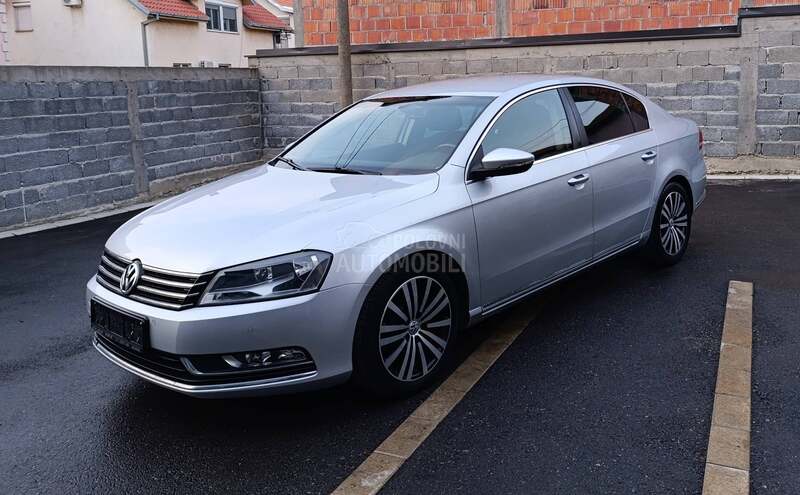 Volkswagen Passat B7 1.6HIGHLINE