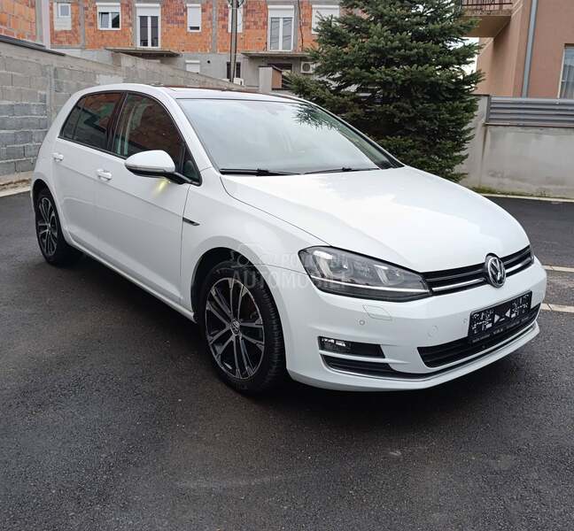 Volkswagen Golf 7 LOUNGE