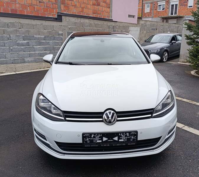 Volkswagen Golf 7 LOUNGE