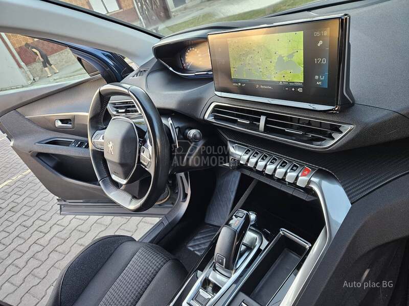 Peugeot 3008 1.5Hdi KAM/LED/NAV