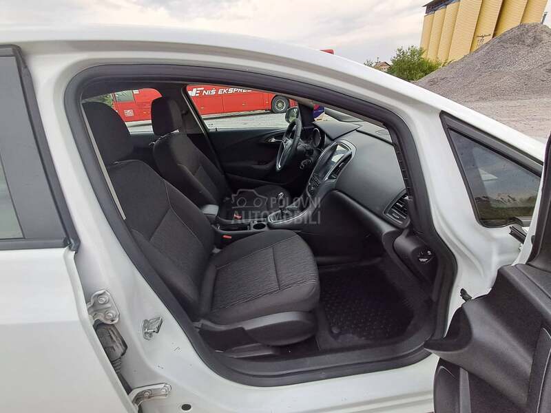 Opel Astra L 1.4