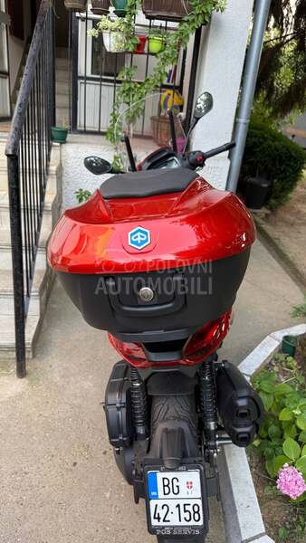 Piaggio Beverly 400 s