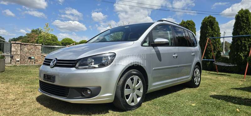 Volkswagen Touran 1.6tdi .CH.