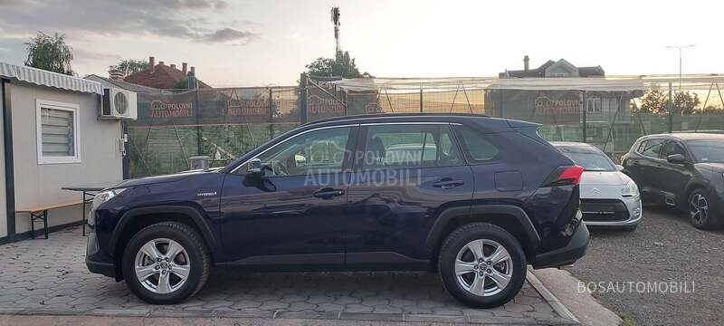 Toyota RAV 4 2.5 Hibrid Business