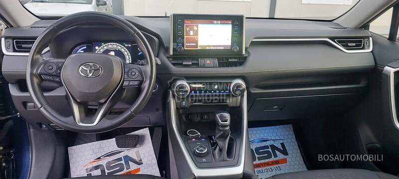 Toyota RAV 4 2.5 Hibrid Business