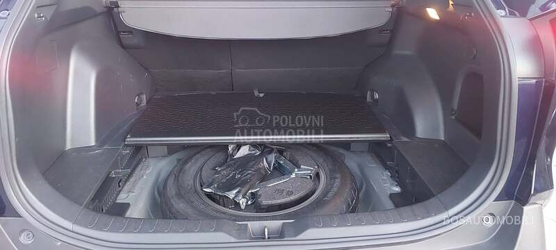 Toyota RAV 4 2.5 Hibrid Business