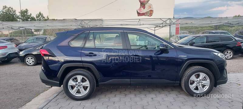 Toyota RAV 4 2.5 Hibrid Business