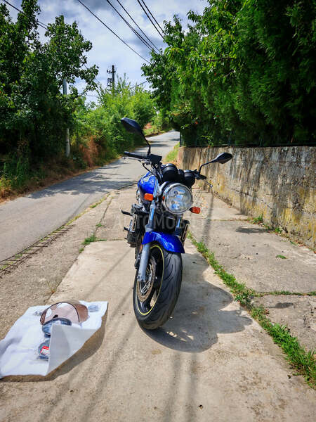 Honda Hornet e3