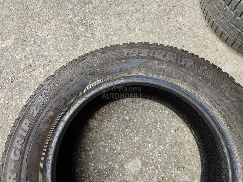 Semperit 195/65 R15 Zimska