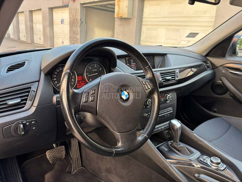 BMW X1 Rezervisan