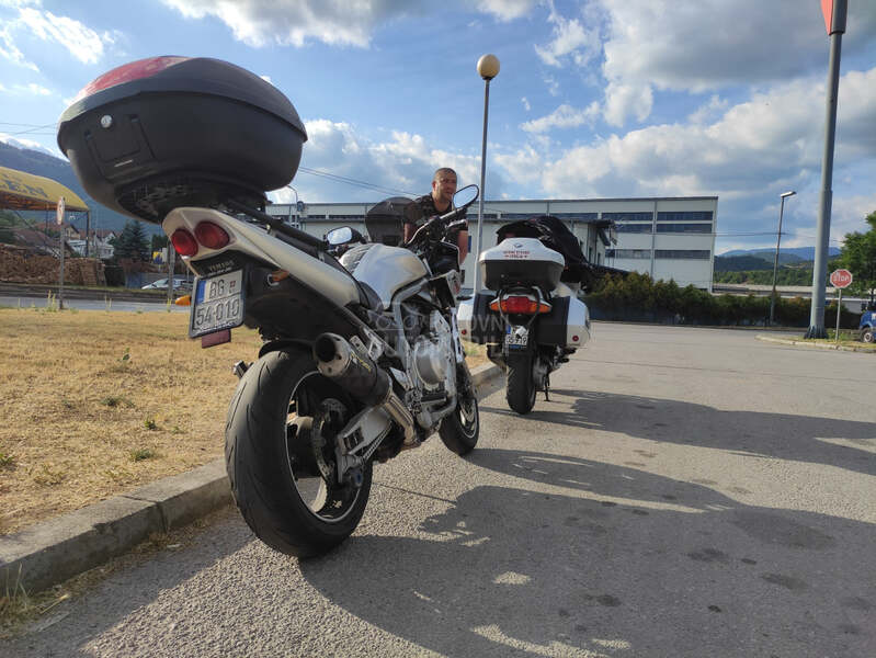 Yamaha FZS 1000 Fazer