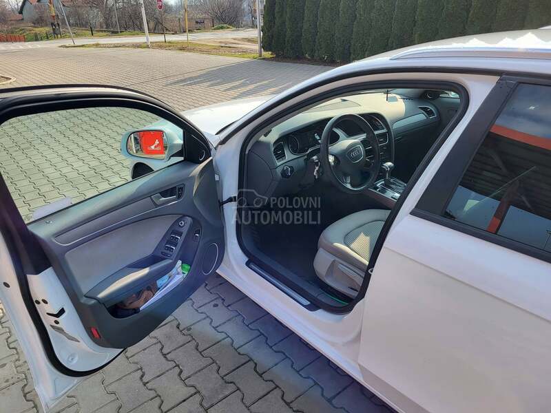 Audi A4 v.serv,kuka,s.knjiga