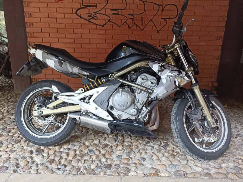 Kawasaki ER-6N ER6N