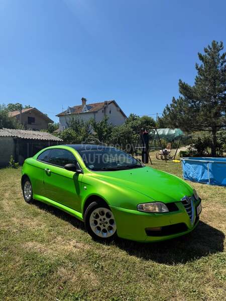 Alfa Romeo GT 