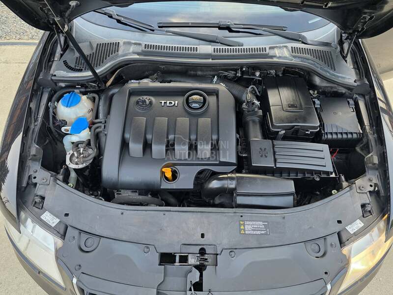 Škoda Superb 1.9 TDI N.A.V.I
