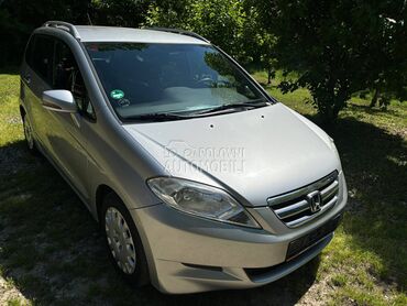 Honda FR-V 