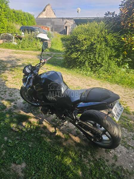 Kawasaki Z750