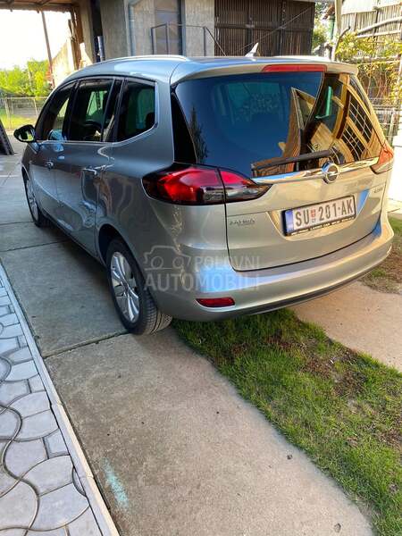 Opel Zafira Servis uradjen