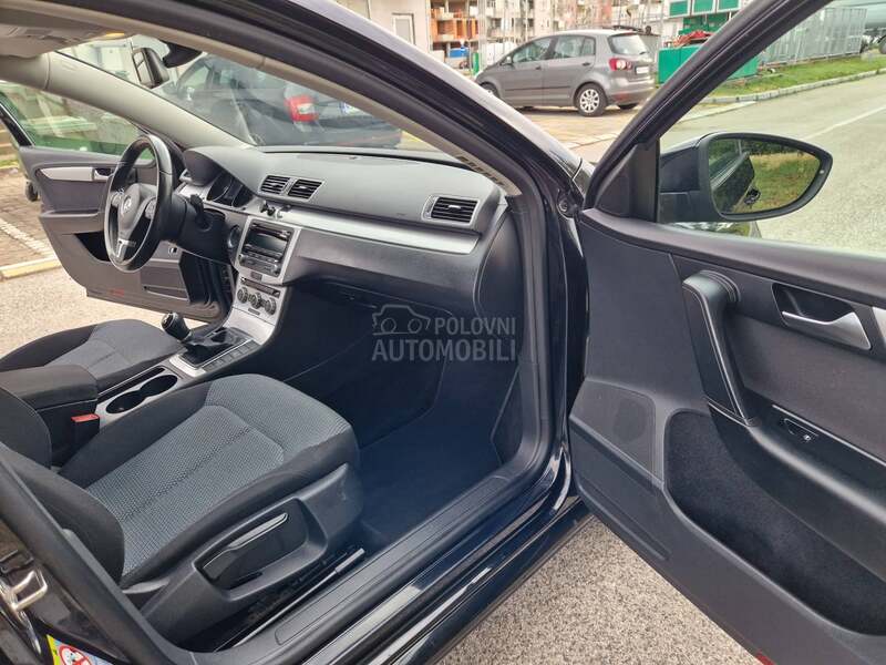 Volkswagen Passat B7 1.6 TDI