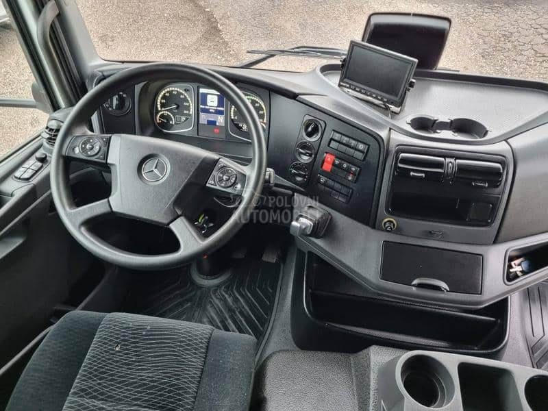 Mercedes Benz ATEGO 1323