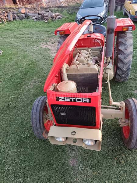 Zetor 4911
