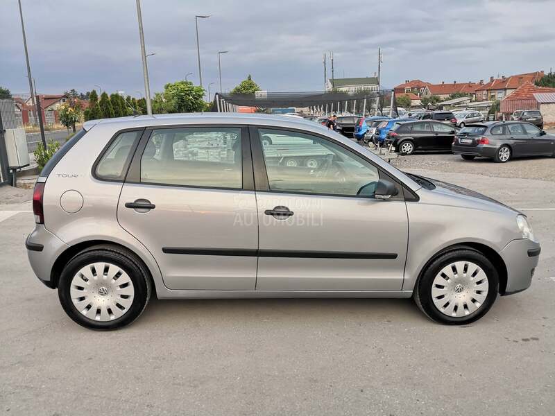 Volkswagen Polo 1.4b/Tour/iz DE/NOV