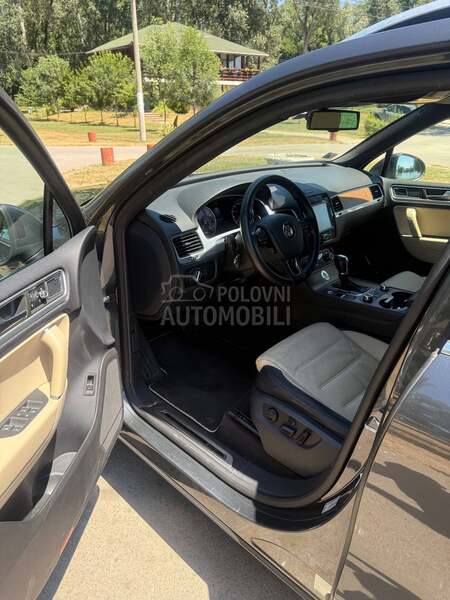 Volkswagen Touareg 30 TDI