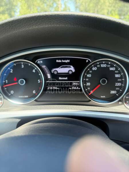 Volkswagen Touareg 30 TDI