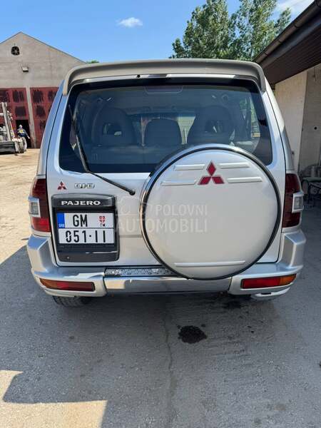 Mitsubishi Pajero 