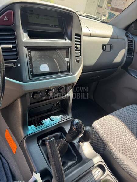 Mitsubishi Pajero 