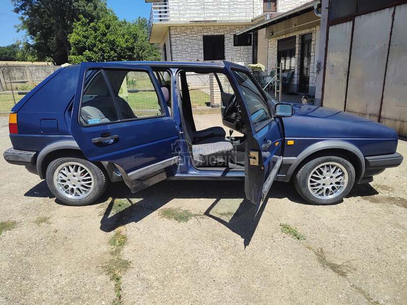 Volkswagen Golf 2 