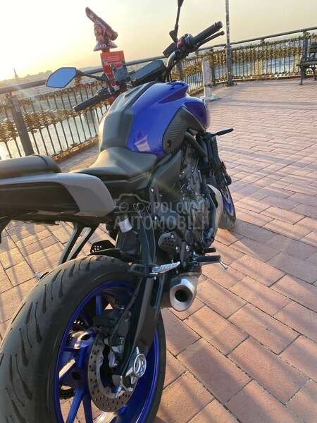 Yamaha mt 07