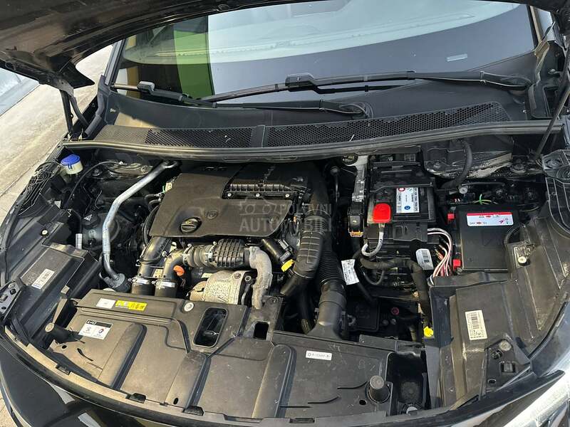 Peugeot 5008 GT-LINE/PANO/7SED