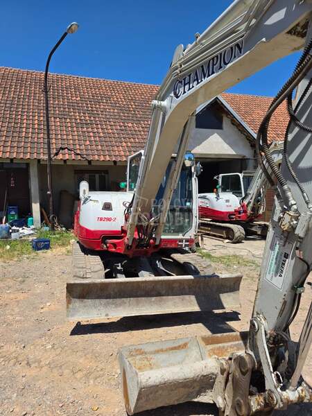 Takeuchi TB290 2