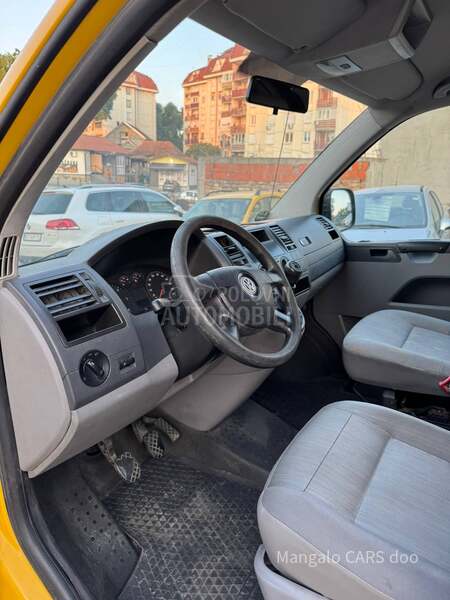Volkswagen Transporter T5 fiknsa cena