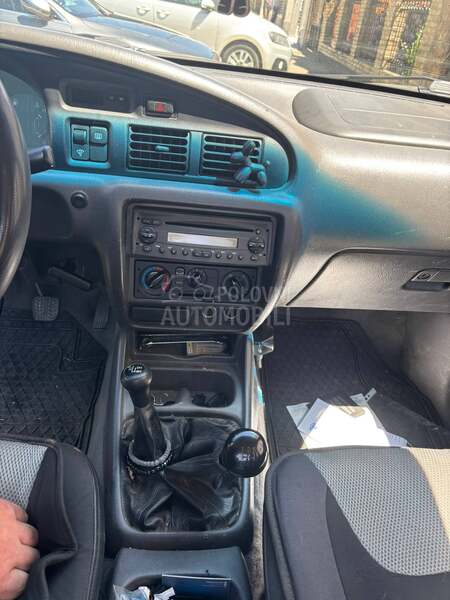 Mazda B 250 B2500