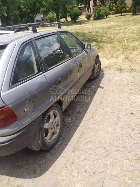 Opel Astra F 