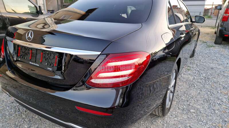 Mercedes Benz E 220 E220cdi Nav/Led