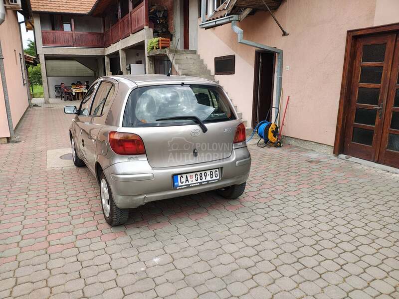 Toyota Yaris 