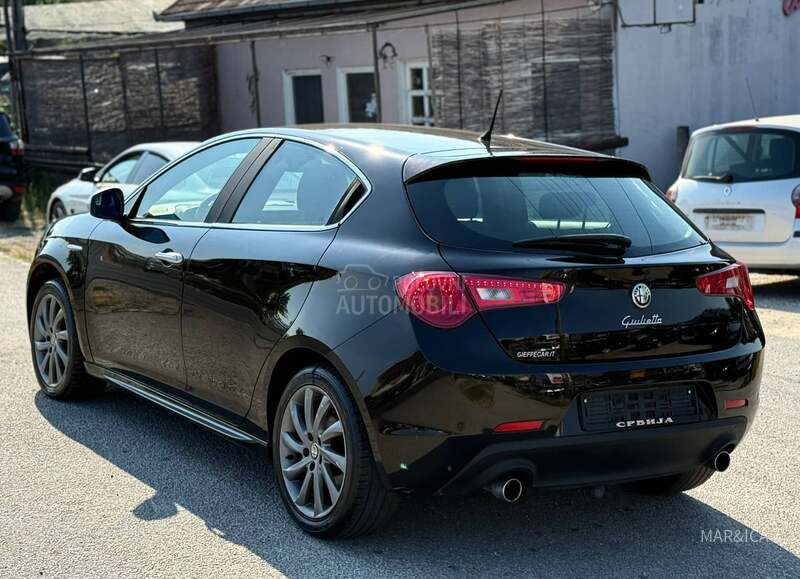 Alfa Romeo Giulietta 2.0D BAS-KA0-N0VA
