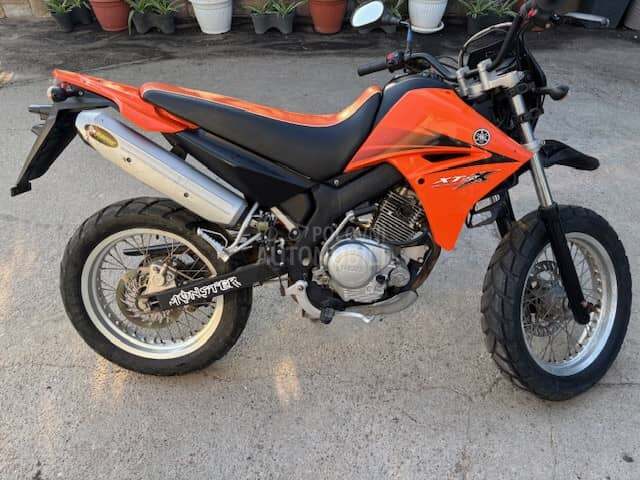 Yamaha XT125X