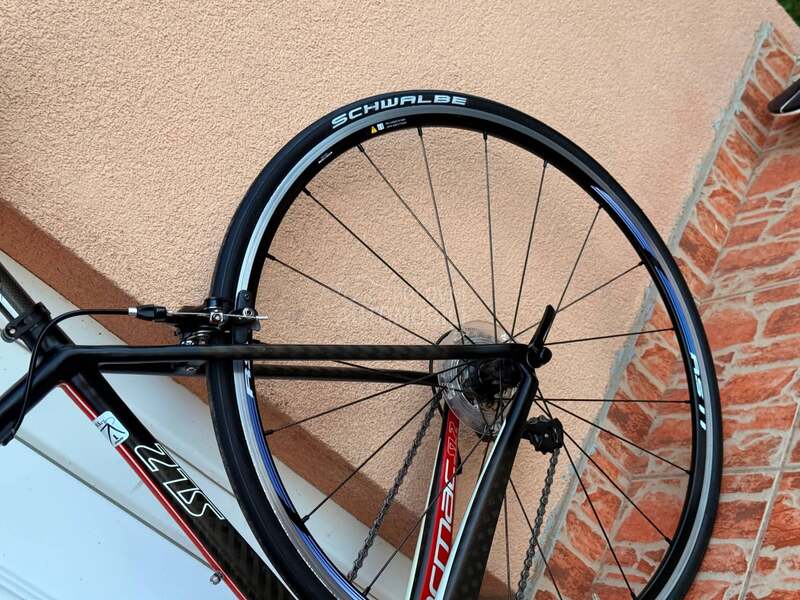 Specialized Tarmac 28
