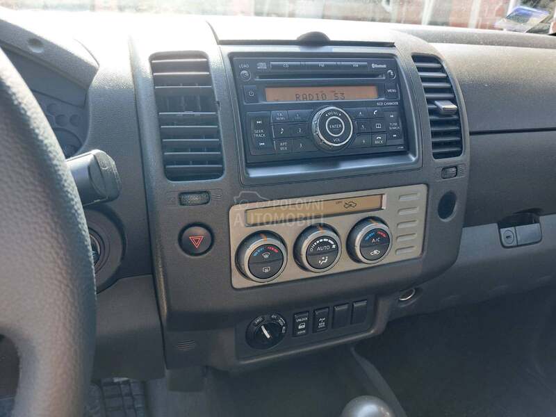 Nissan Navara 