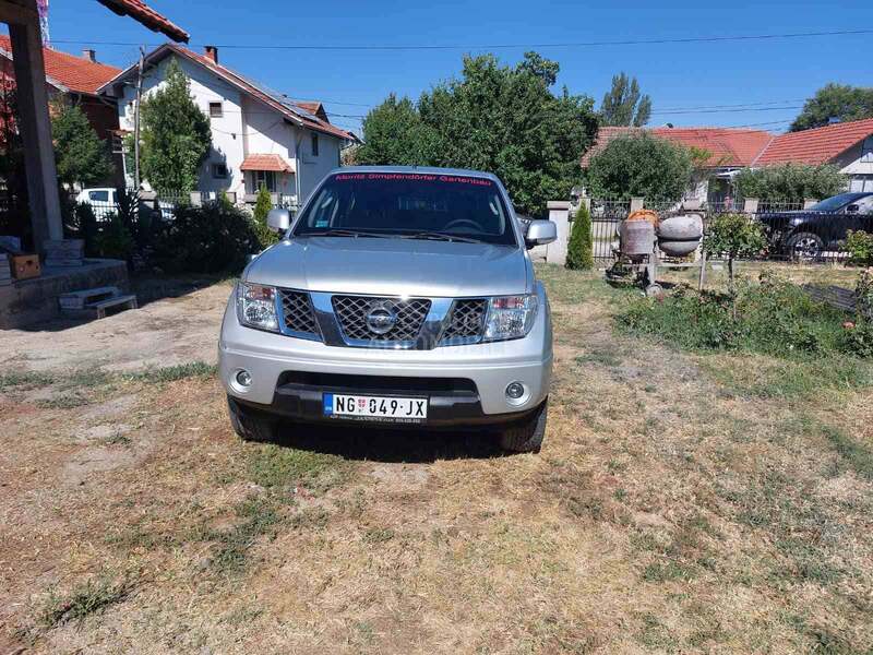 Nissan Navara 