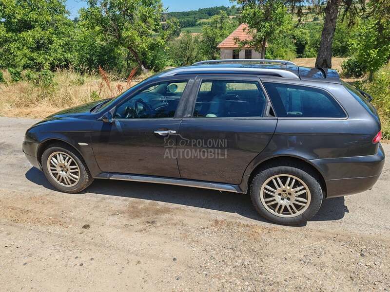 Alfa Romeo 156 Crosswagon 