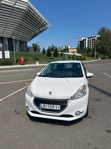 Peugeot 208 1.4hdi