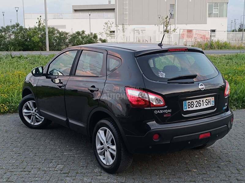 Nissan Qashqai 1.5 dci, na.vi