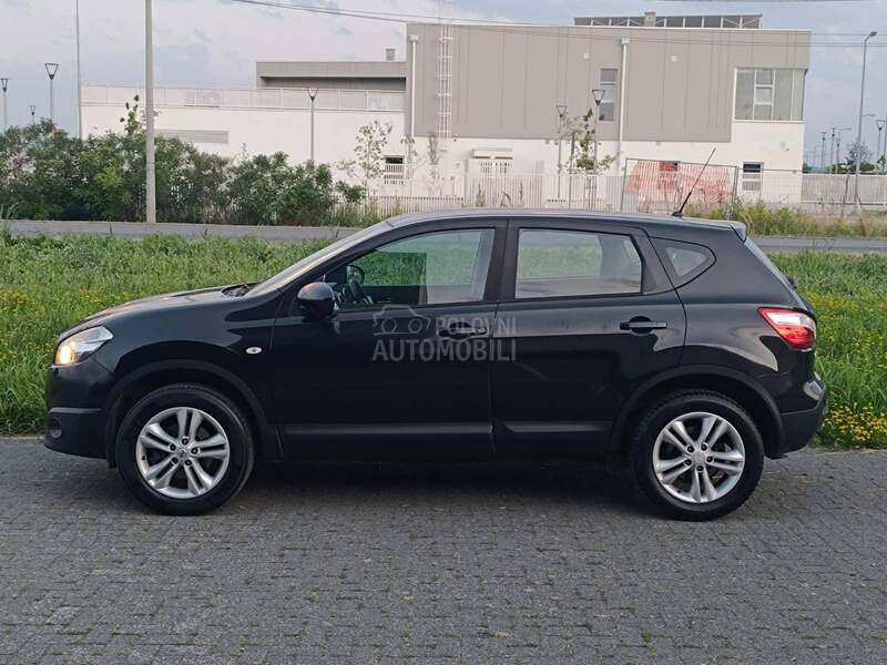 Nissan Qashqai 1.5 dci, na.vi